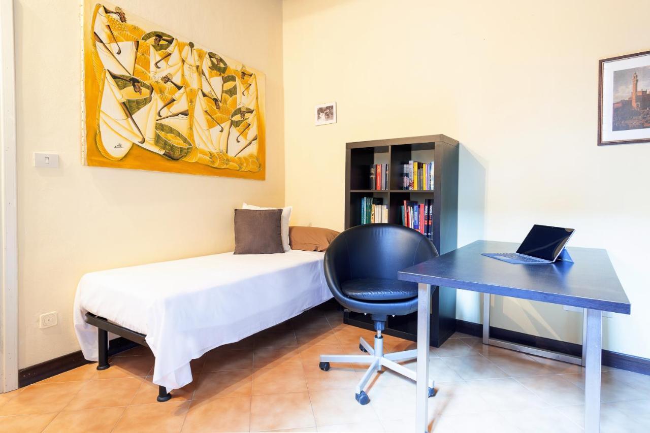 Ferrara Casa Dell'Archivolto Con Garage Apartment Exterior foto
